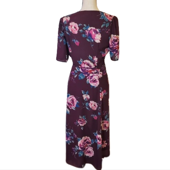 Everly Dark Purple/Pink Multi-Color Floral Wrap Midi Dress, Size Medium - Picture 4 of 16